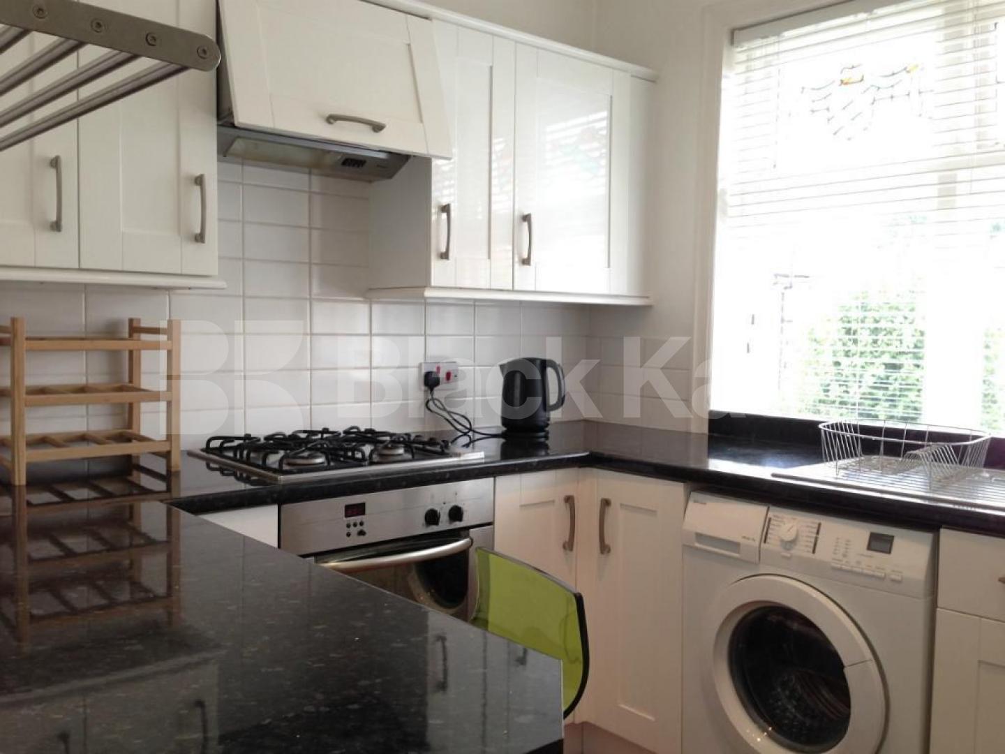 			NEW INSTRUCTION, 2 Bedroom, 1 bath, 1 reception Apartment			 Kirkstall Road, Telford Park/Streatham Hill 